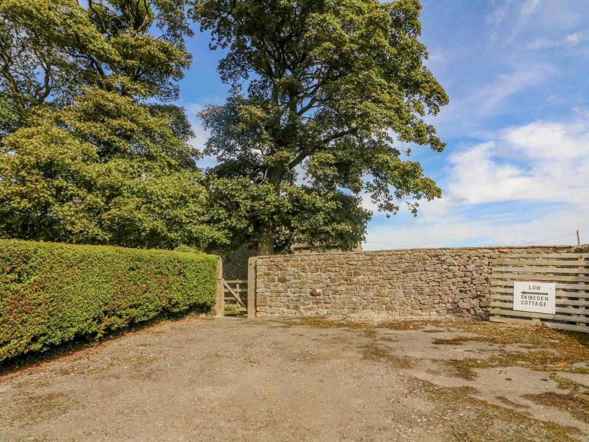 Low Skibeden Cottage Skipton Exterior photo